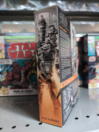 Hasbro Star Wars Black Series IG-12 and Grogu deluxe 1:12 scale action figure set packaging side view