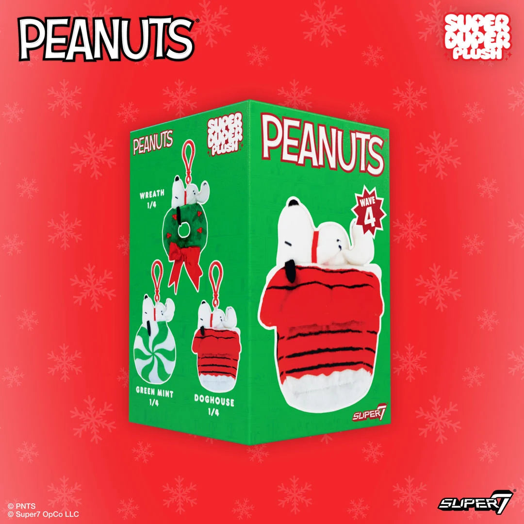Snoopy on Green Mint Peanuts Super Duper Plush Holiday Keychain Super7 collectible box